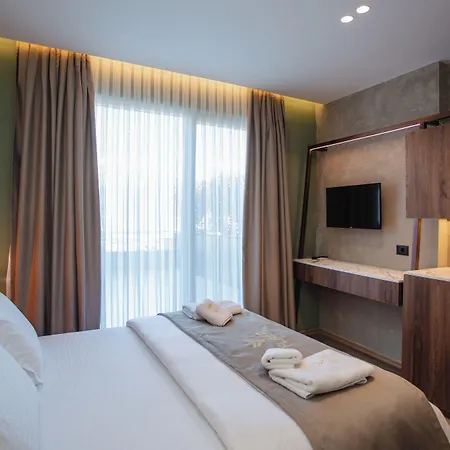 Flaer 호텔