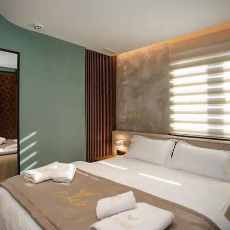 Flaer Hotel